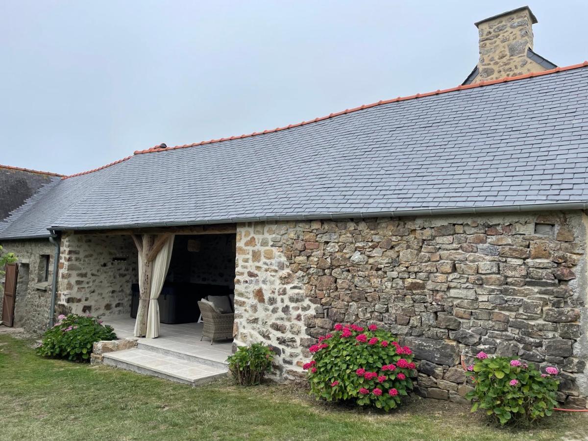 Les Cottages Du Manoir, Jacuzzi -Crozon Eksteriør bilde